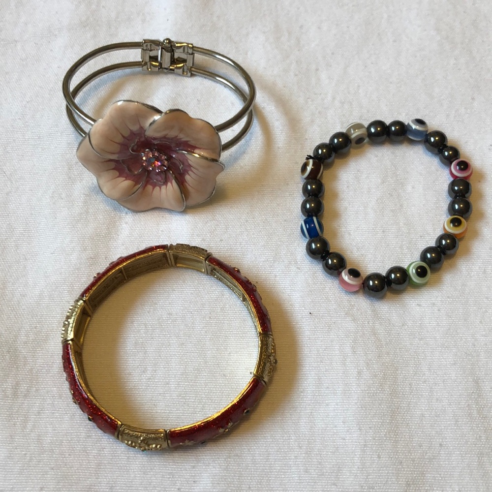 3 bracelets